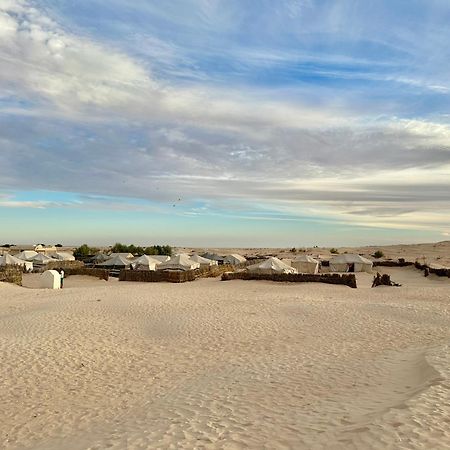 Luxury Camp Dunes Insolites Şabrīyah Exterior foto